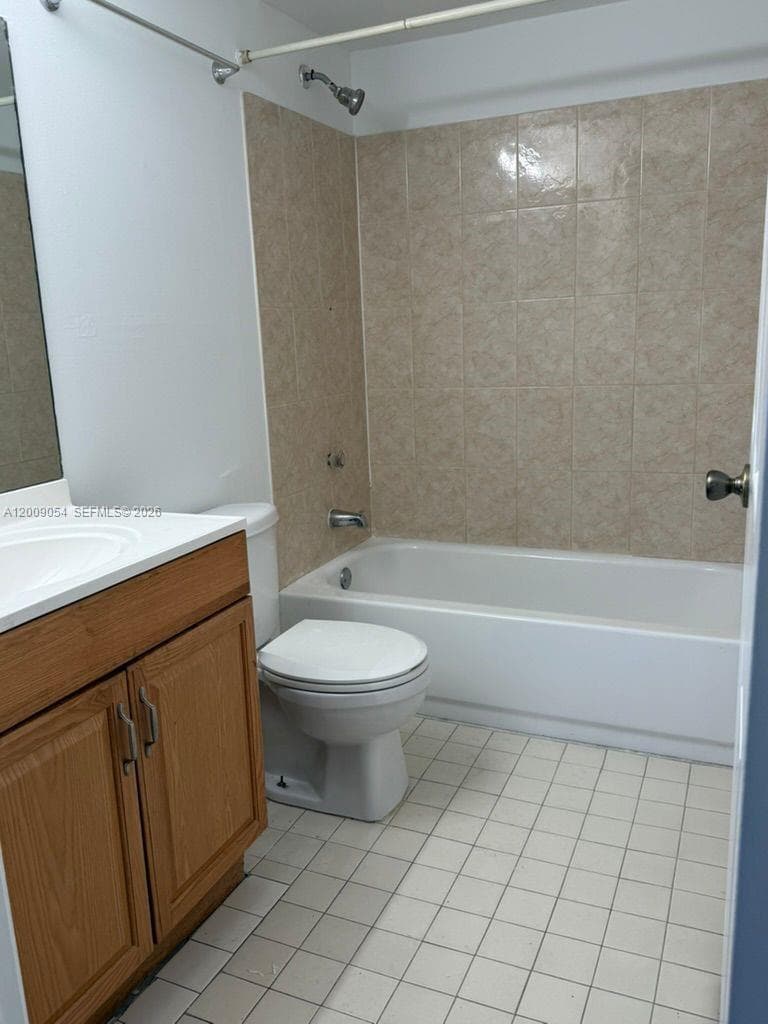 6955 NW 186th St # F209, Hialeah FL 33015 — 11