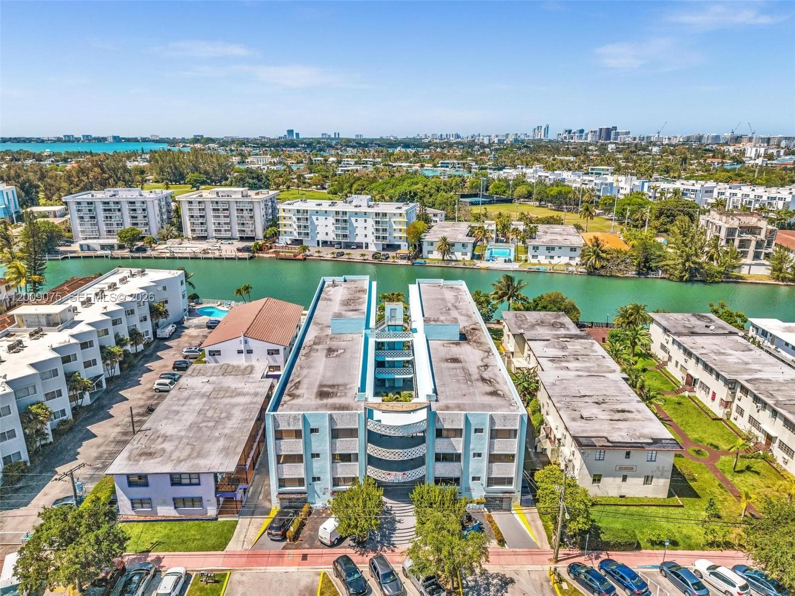 1165 Marseille Dr # 4, Miami Beach FL 33141 — 1