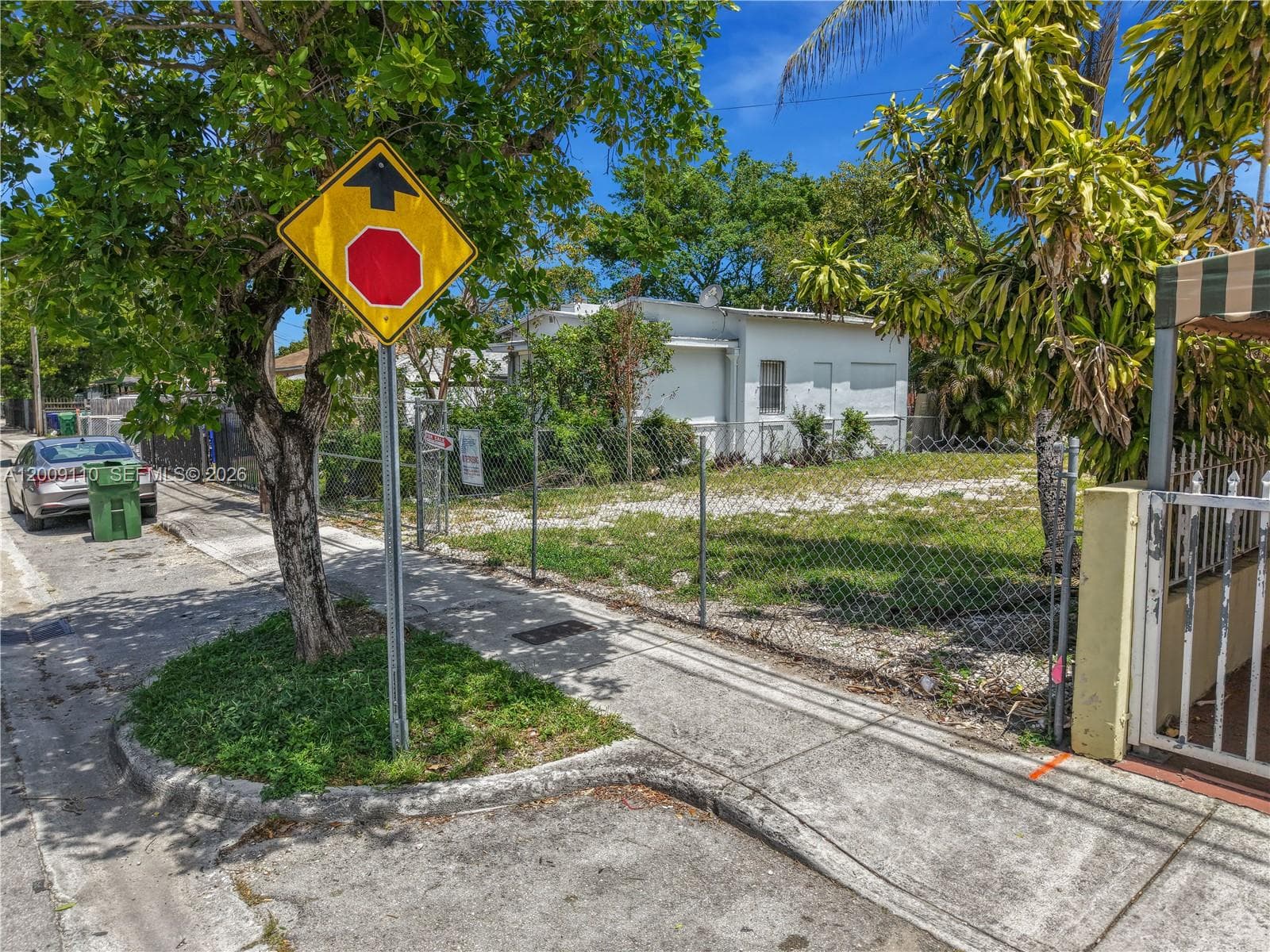 2709 NW 24th Ave, Miami FL 33142 — 9