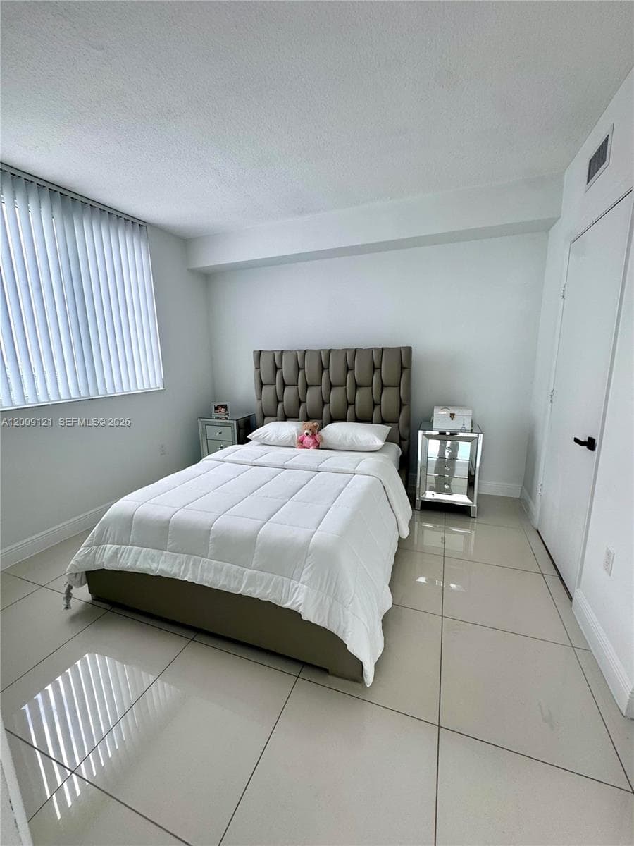 1871 NW S River Dr # 2005, Miami FL 33125 — 3