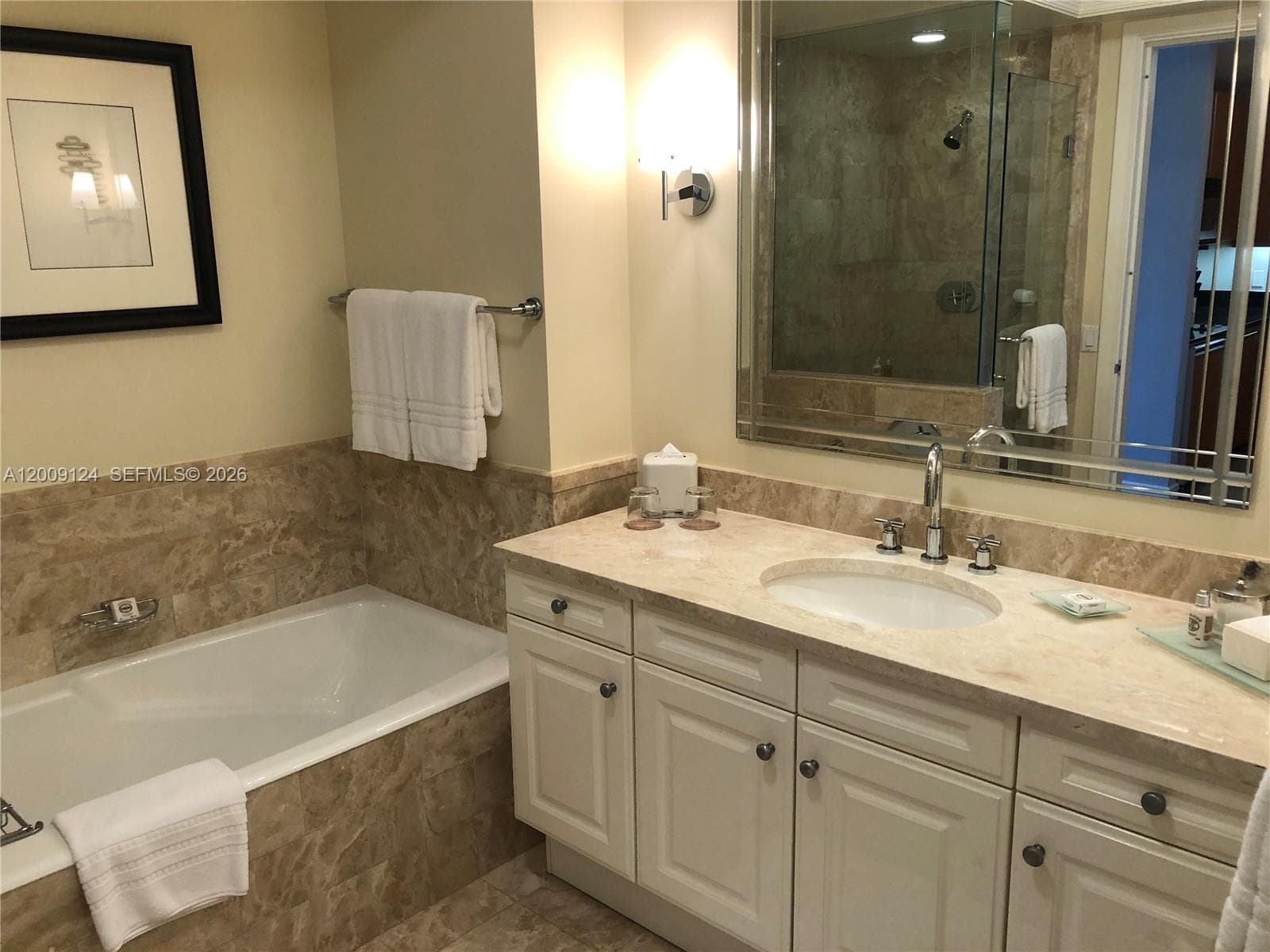 1435 Brickell Ave # 3505, Miami FL 33131 — 17