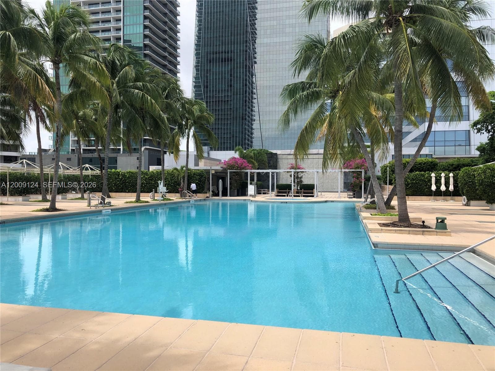 1435 Brickell Ave # 3505, Miami FL 33131 — 1