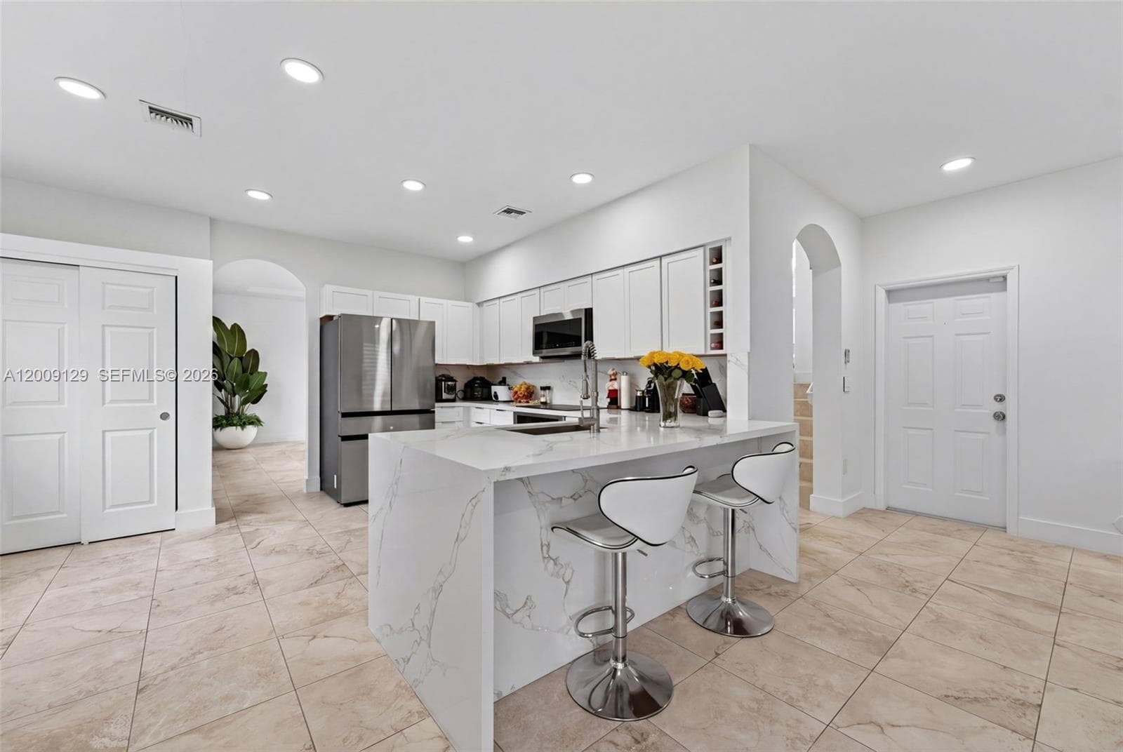 1033 NE 35th Ave, Homestead FL 33033 — 9