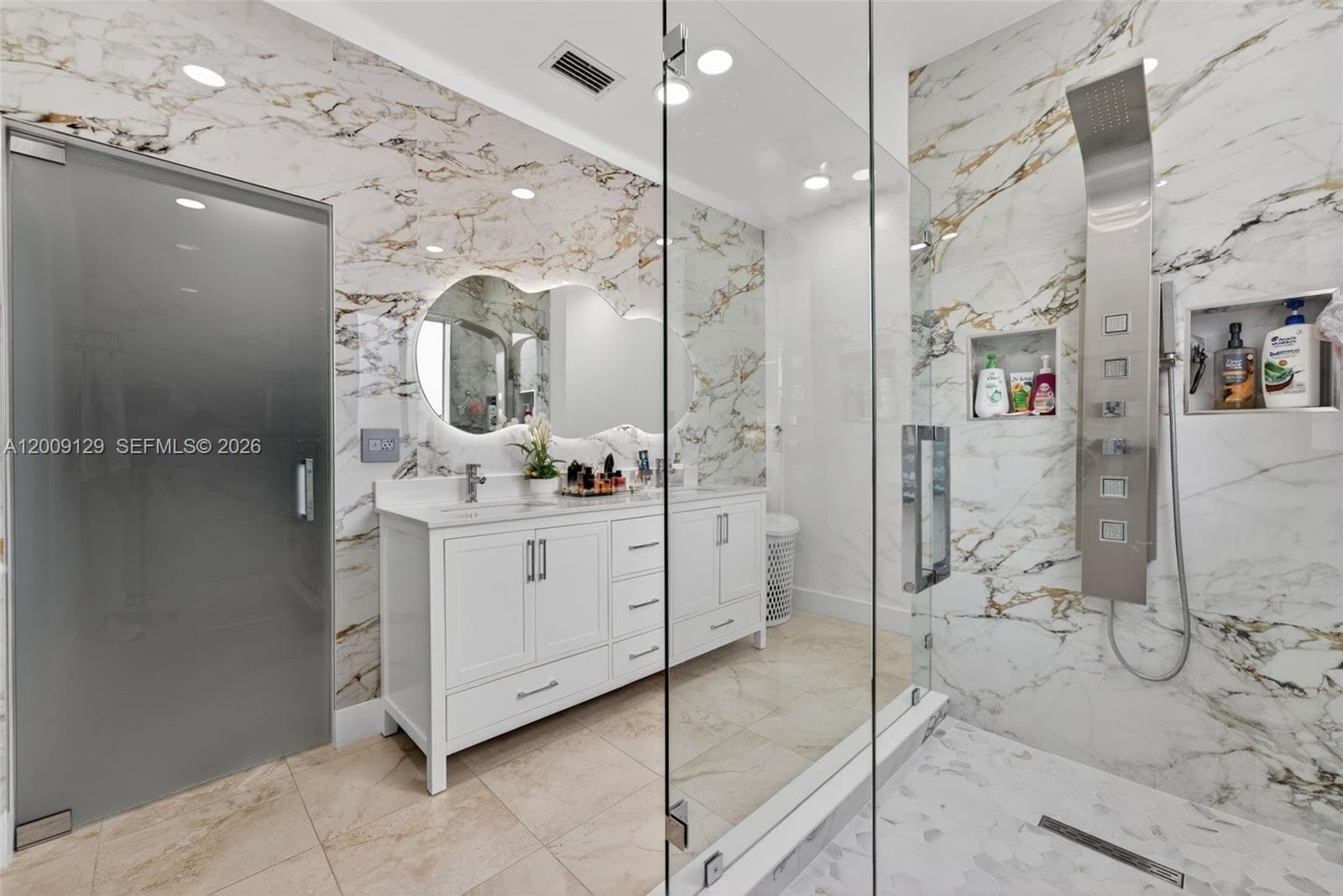 1033 NE 35th Ave, Homestead FL 33033 — 18
