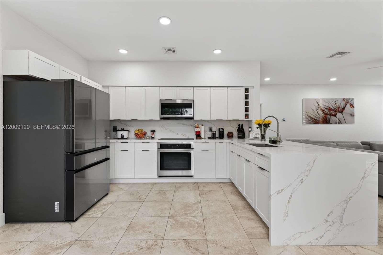 1033 NE 35th Ave, Homestead FL 33033 — 11