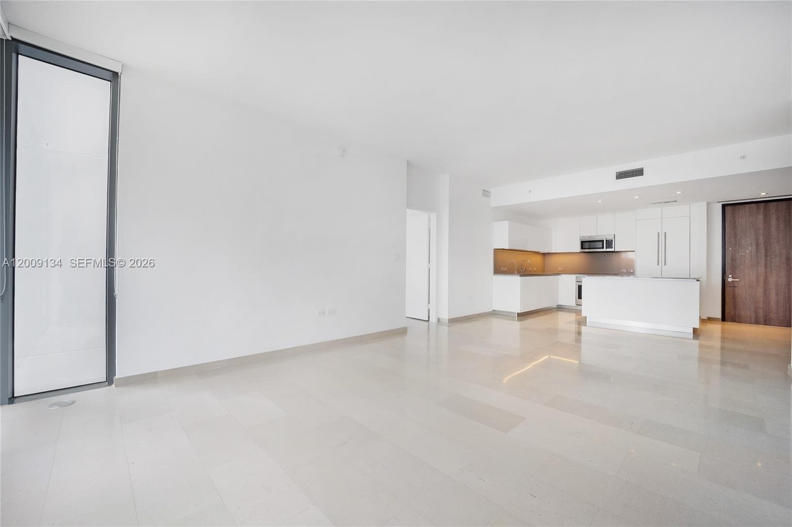 88 SW 7th St # 1009, Miami FL 33130 — 15