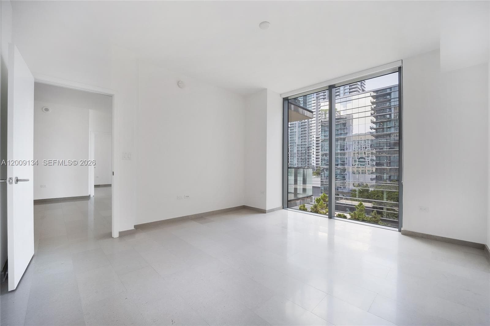 88 SW 7th St # 1009, Miami FL 33130 — 4