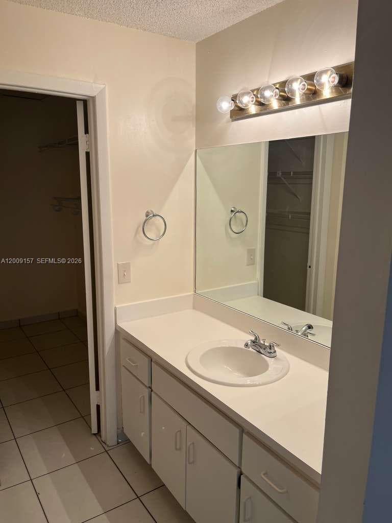 9712 Hammocks Blvd # 30, Miami FL 33196 — 4