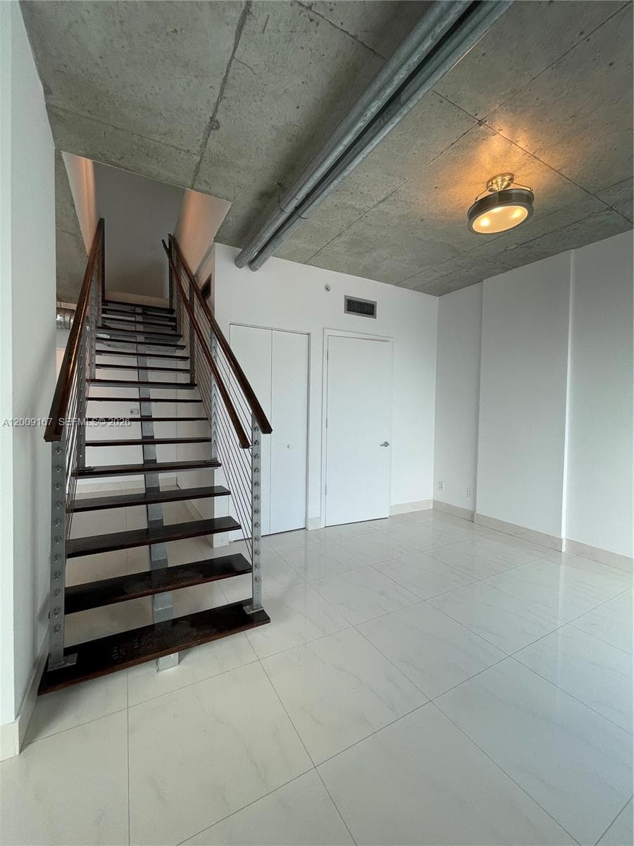 690 SW 1st Ct # 3115, Miami FL 33130 — 17