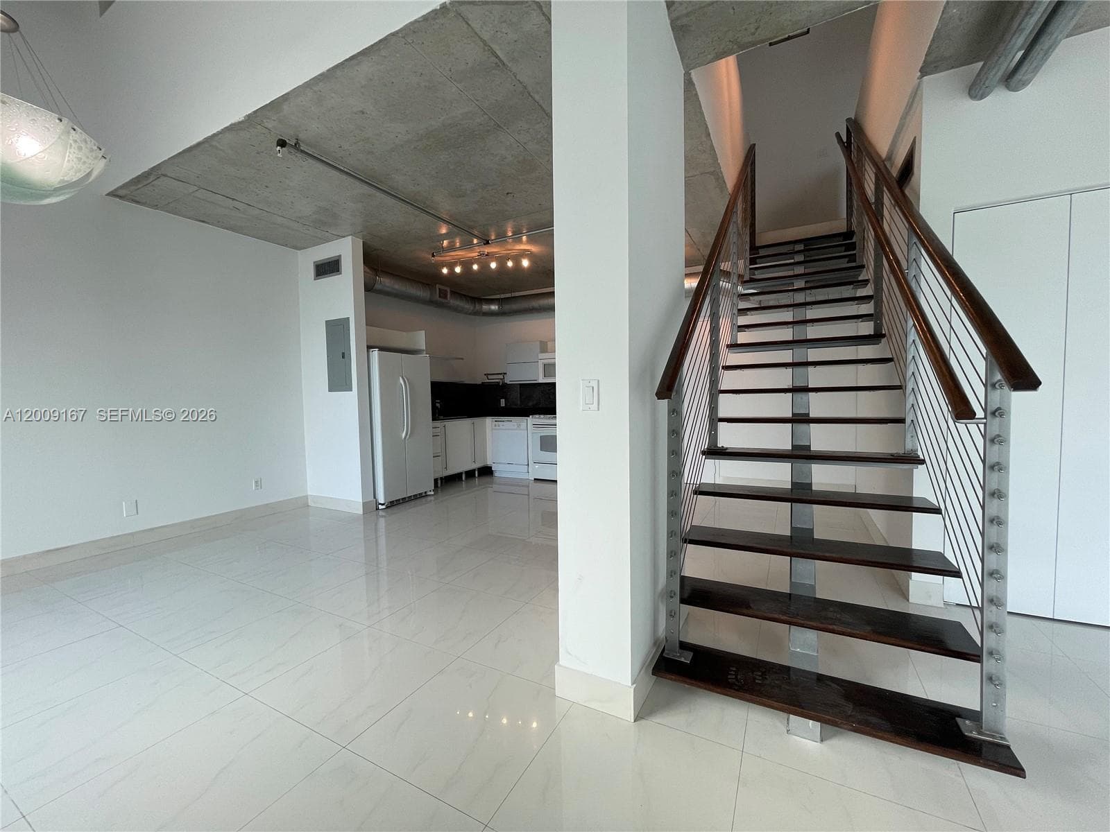 690 SW 1st Ct # 3115, Miami FL 33130 — 16