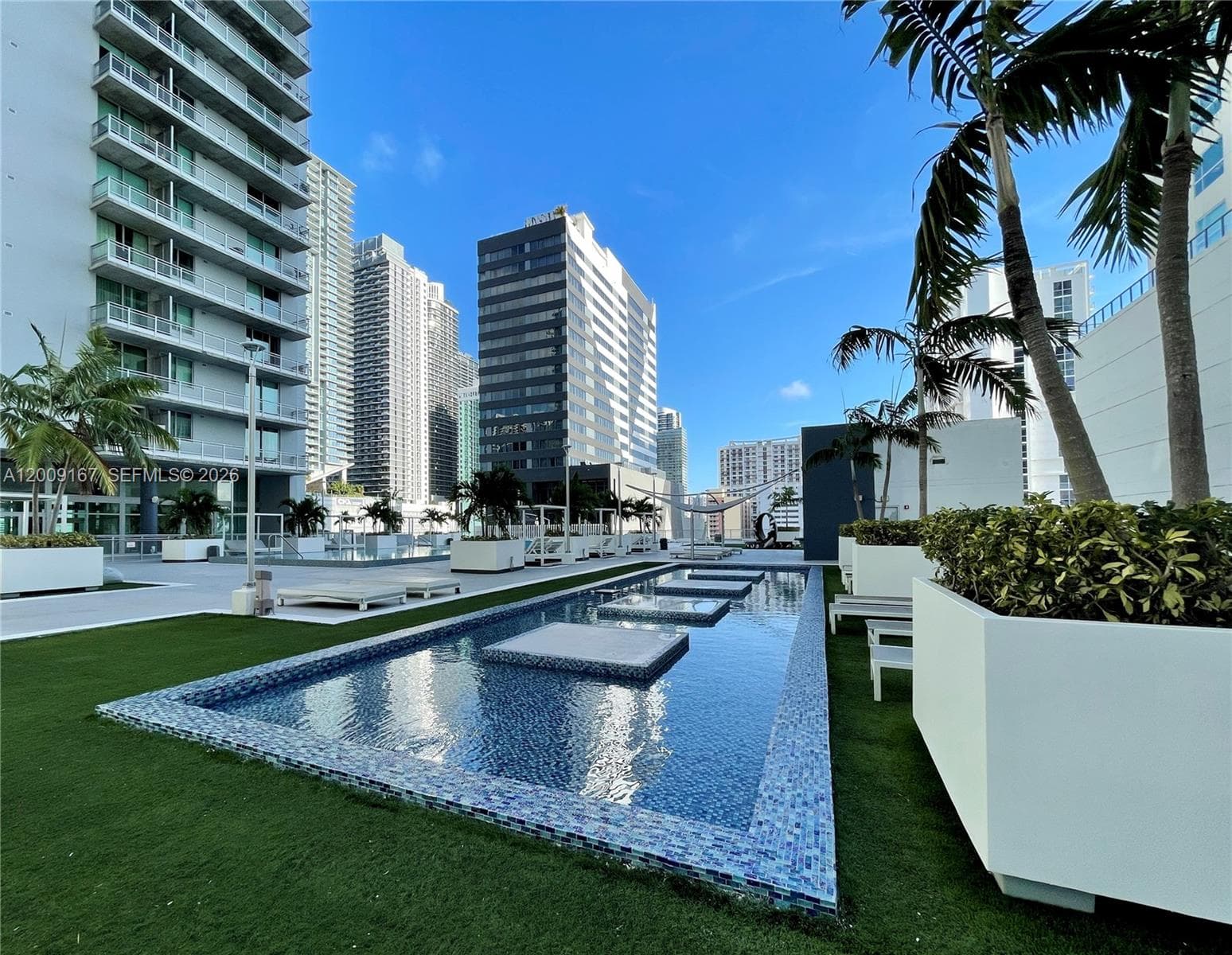 690 SW 1st Ct # 3115, Miami FL 33130 — 41