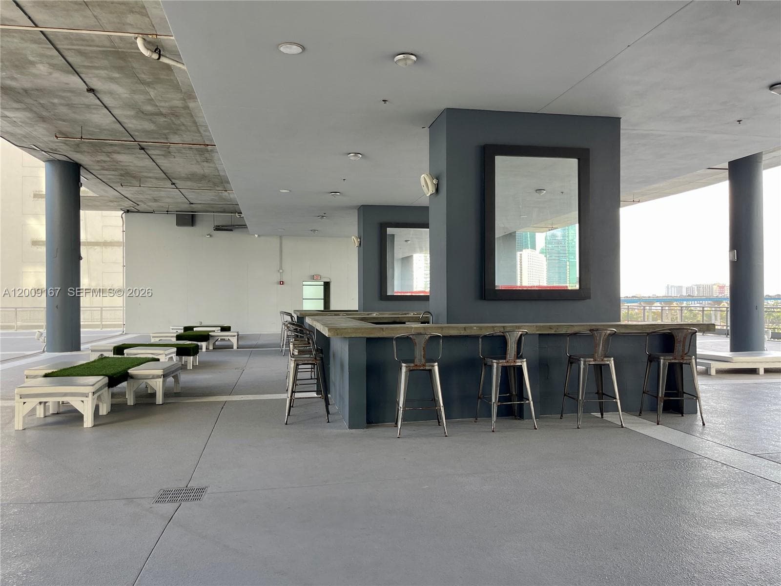690 SW 1st Ct # 3115, Miami FL 33130 — 37