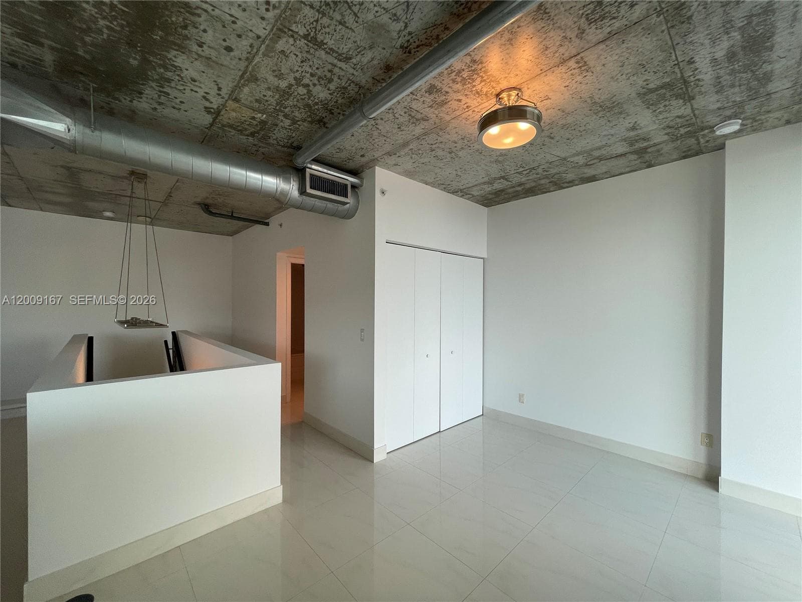 690 SW 1st Ct # 3115, Miami FL 33130 — 25