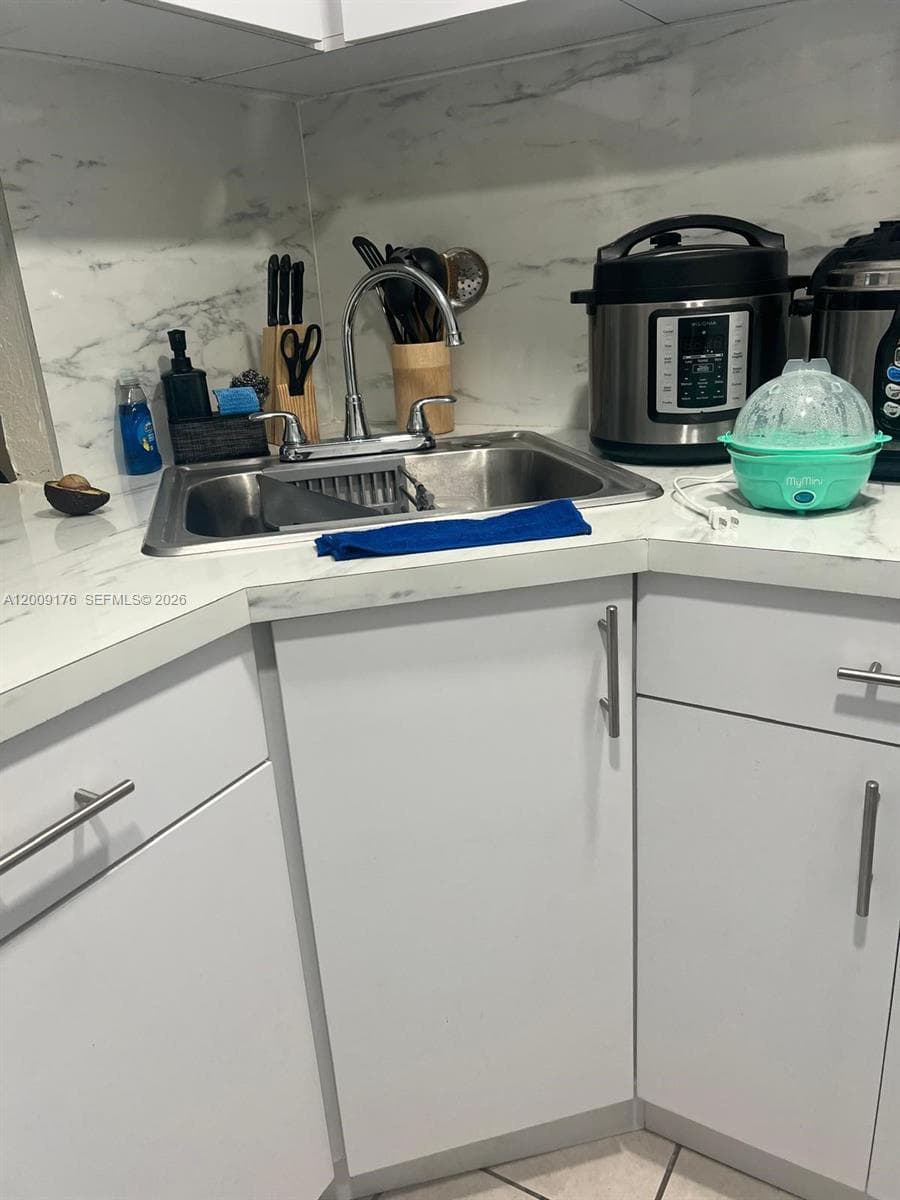 801 NW 47th Ave # 503W, Miami FL 33126 — 4