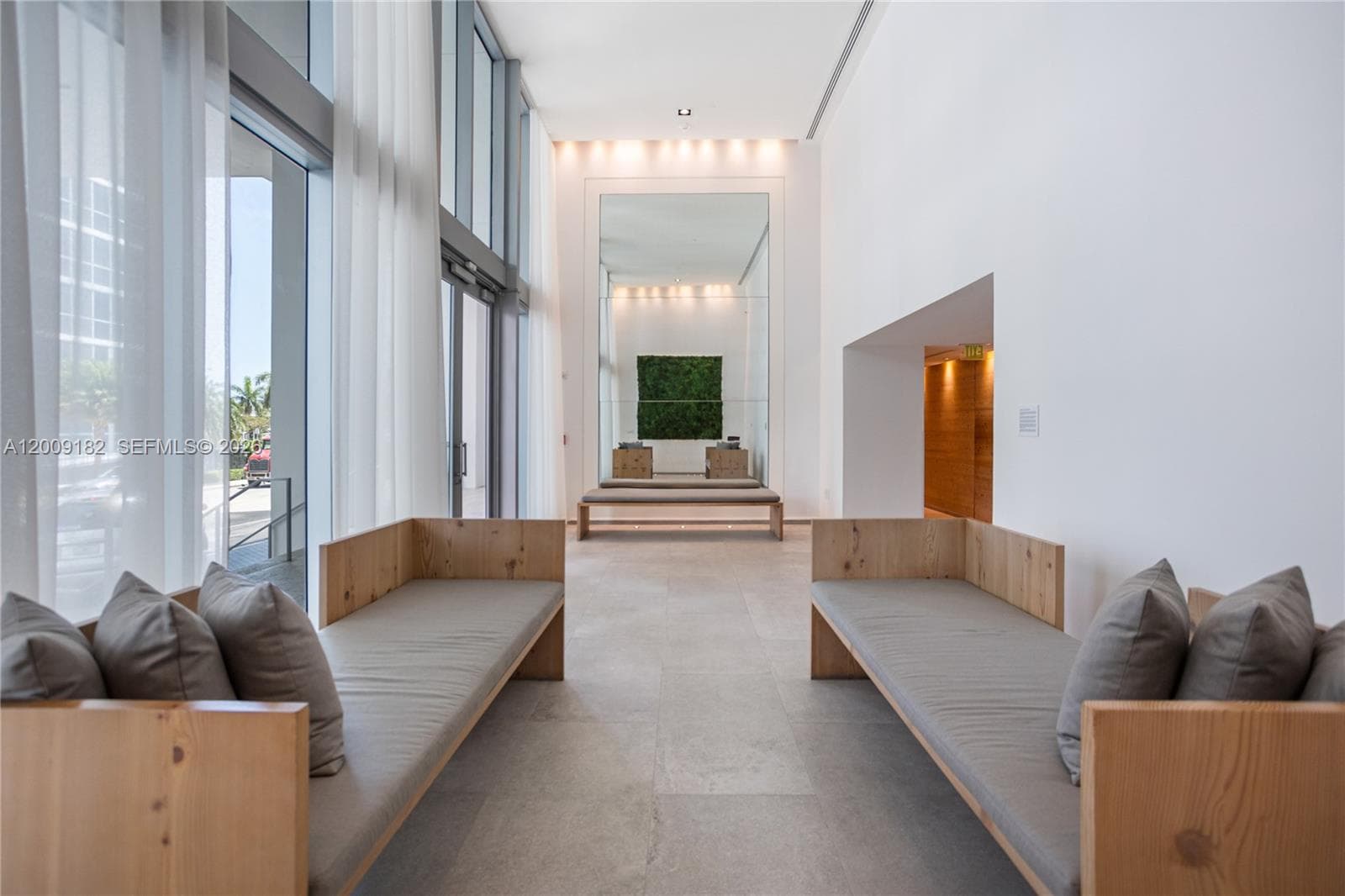 1040 Biscayne Blvd # 3607, Miami FL 33132 — 23