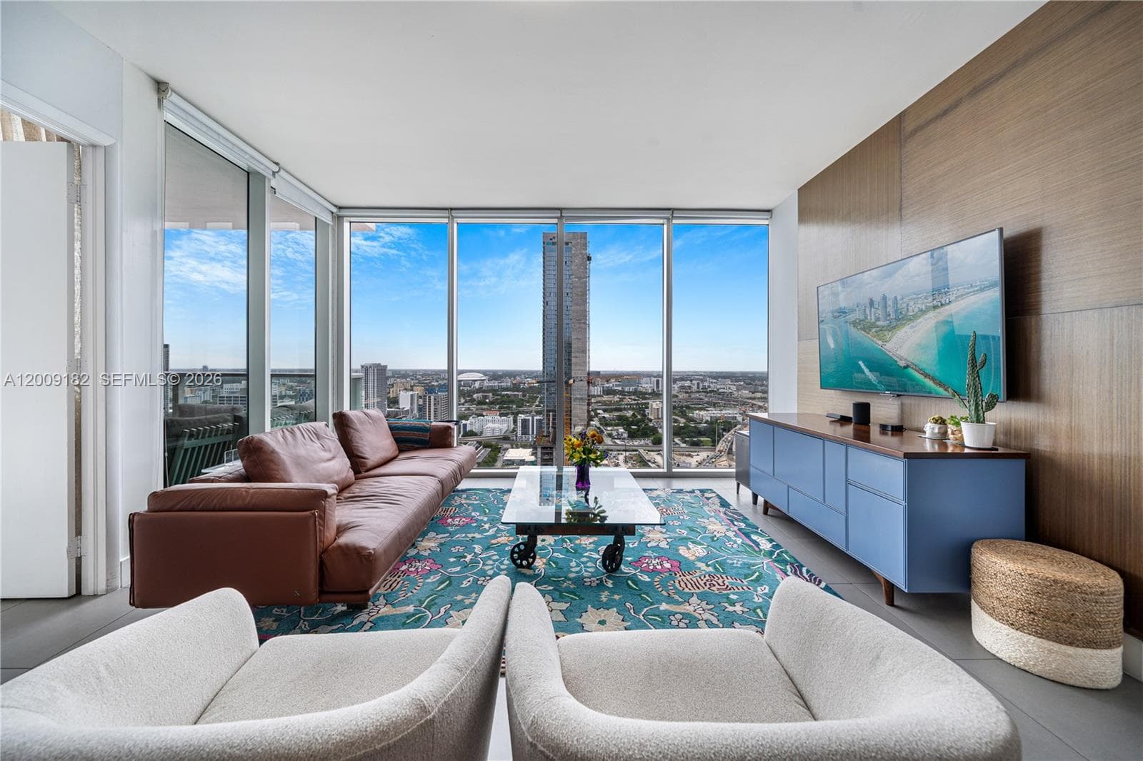 1040 Biscayne Blvd # 3607, Miami FL 33132 — 2