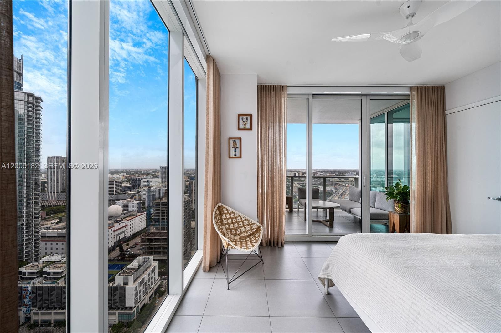 1040 Biscayne Blvd # 3607, Miami FL 33132 — 10