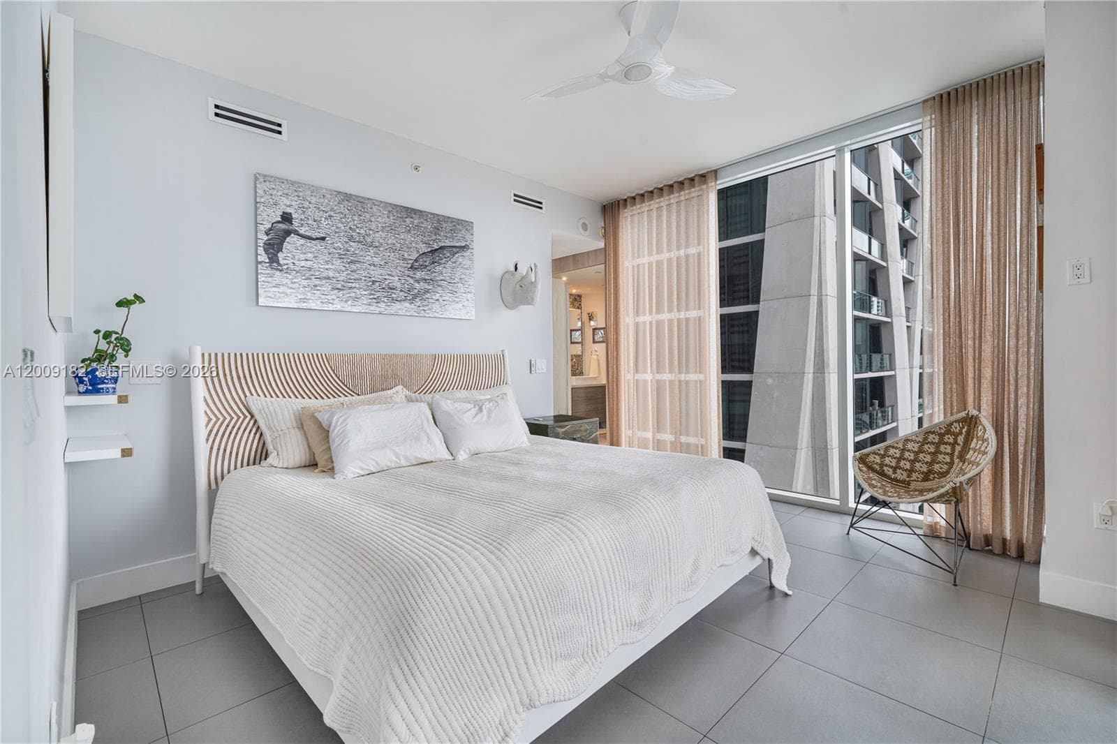 1040 Biscayne Blvd # 3607, Miami FL 33132 — 8