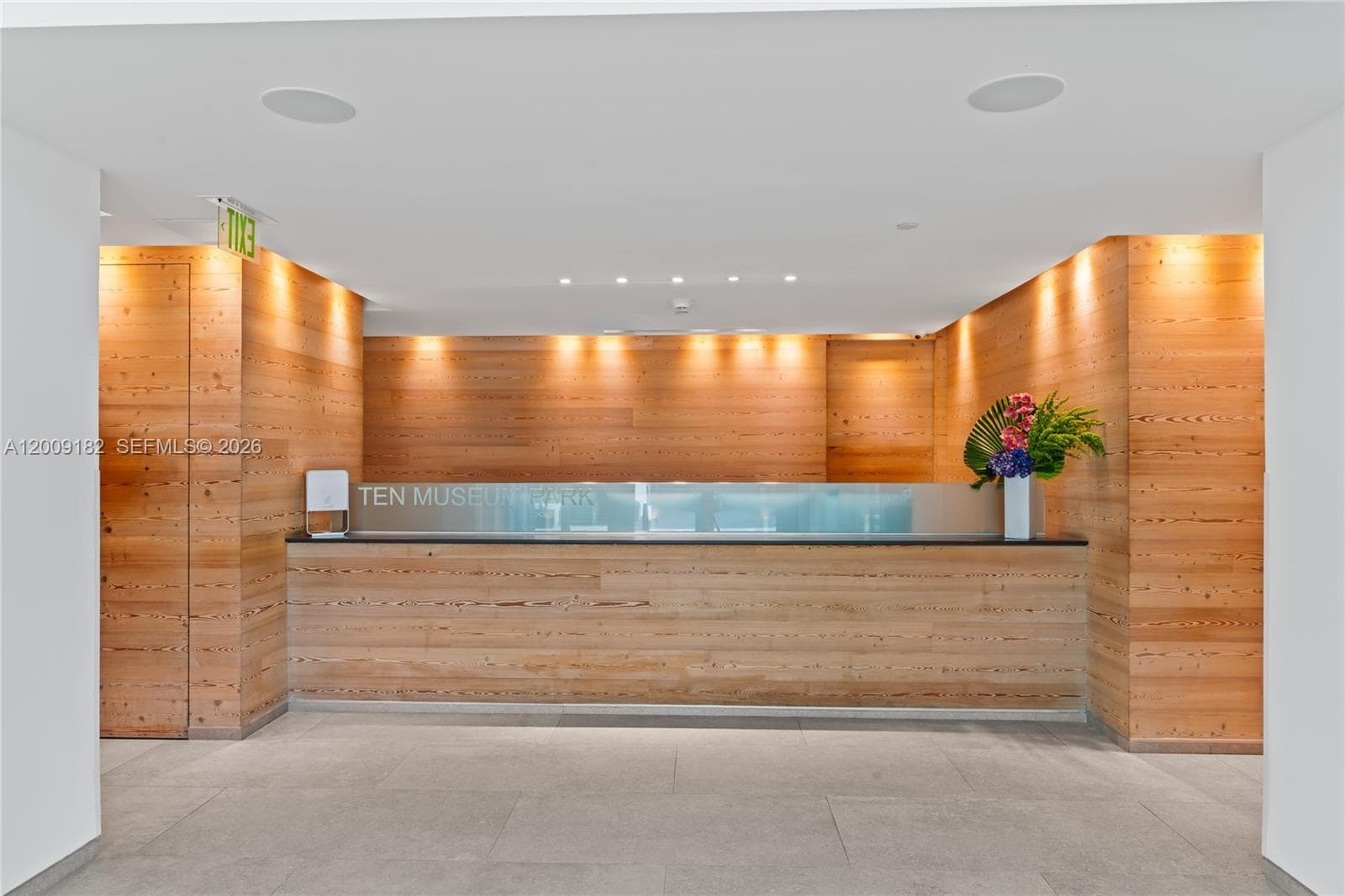 1040 Biscayne Blvd # 3607, Miami FL 33132 — 21
