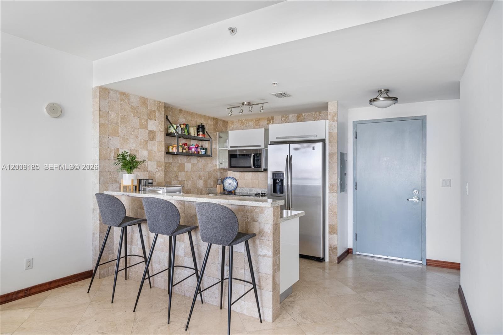 601 NE 36th st # 2908, Miami FL 33137 — 6