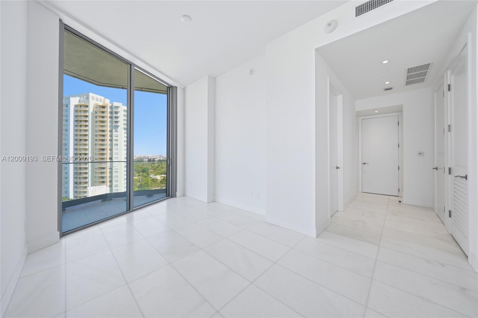 175 SE 25th Rd # 1403, Miami FL 33129 — 13
