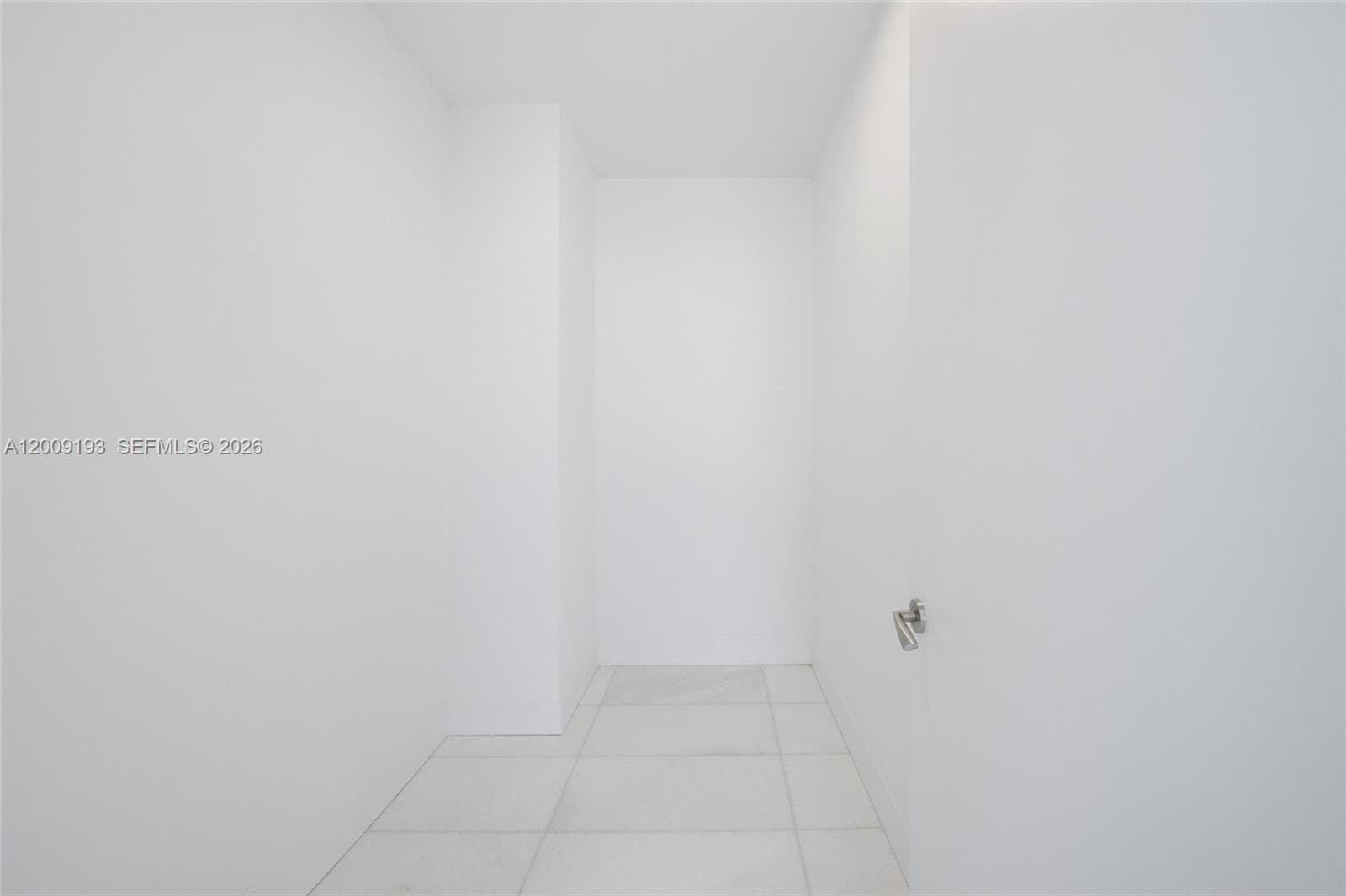 175 SE 25th Rd # 1403, Miami FL 33129 — 16