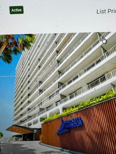 200 SE 15th Rd, Miami FL 33129 — 1