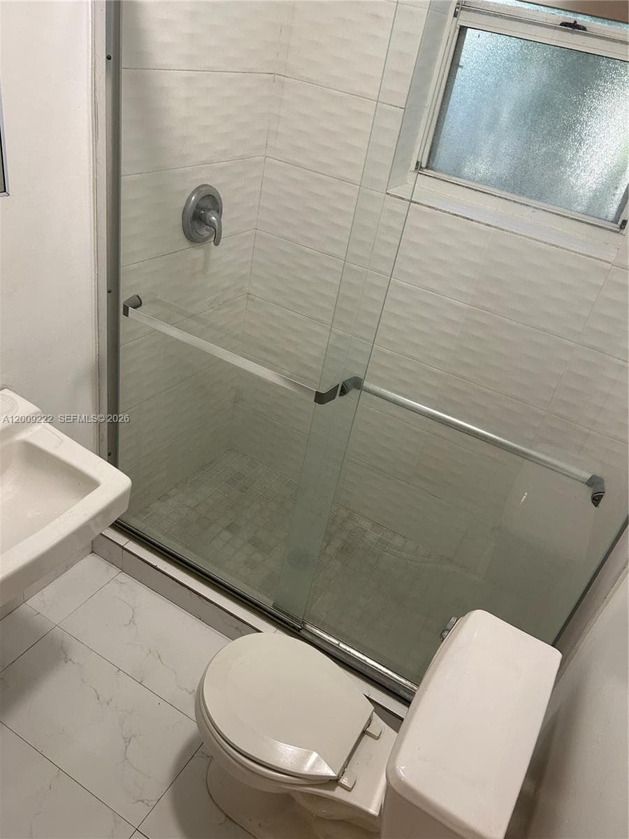 1615 Pennsylvania Ave # 9, Miami Beach FL 33139 — 14
