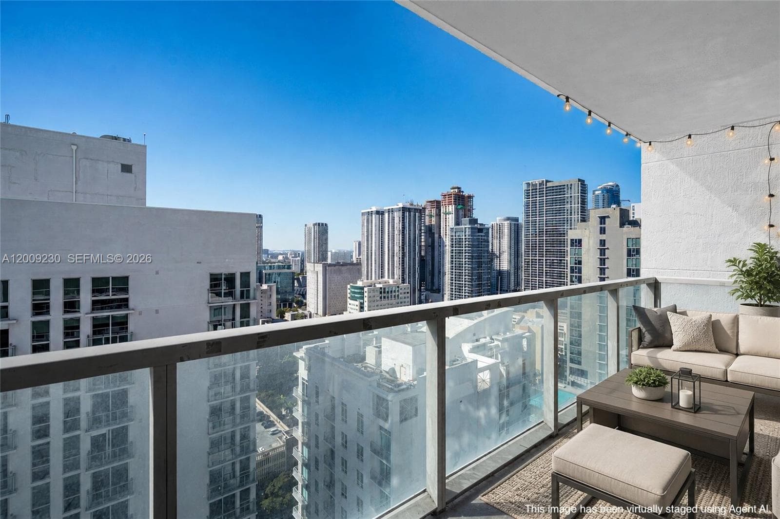 253 NE 2nd St # 3104, Miami FL 33132 — 2