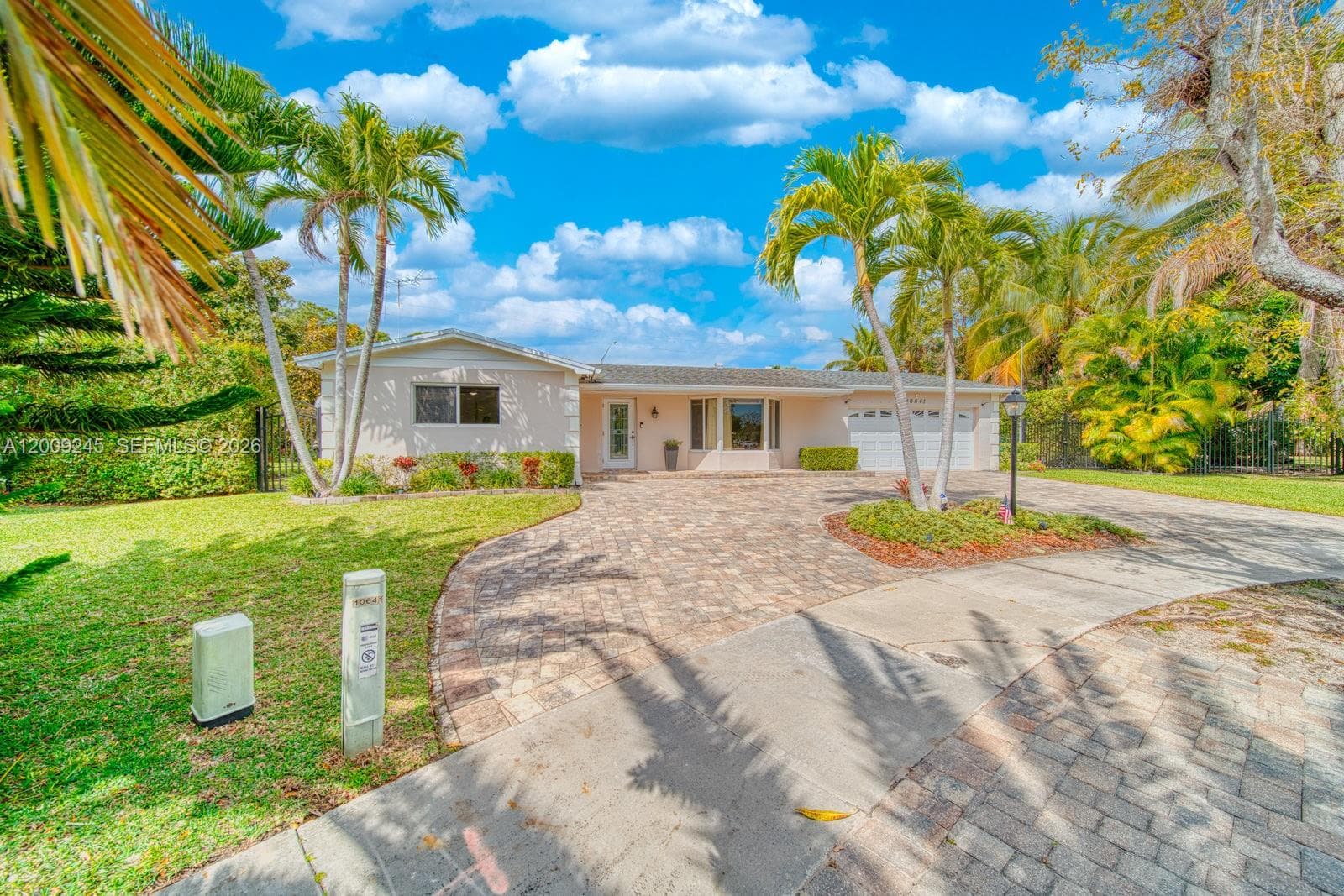 10641 SW 99th Ter, Miami FL 33176 — 3