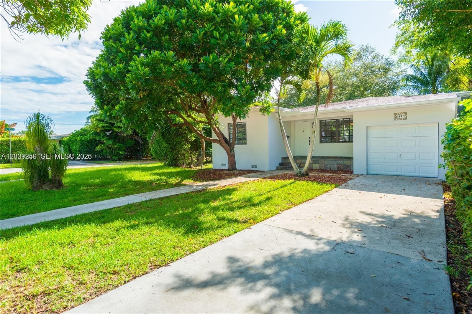 5490 SW 57 Ave # 0, Miami FL 33155 — 1