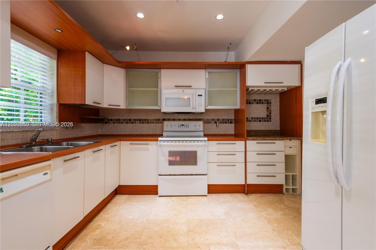 5490 SW 57 Ave # 0, Miami FL 33155 — 5