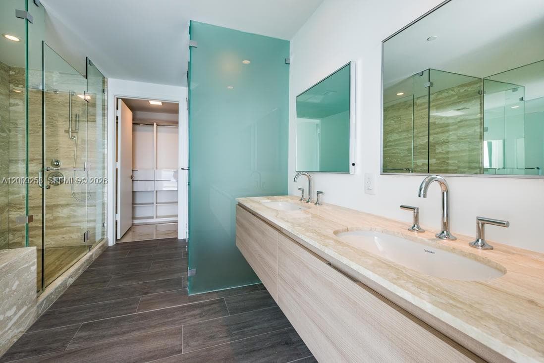 2900 NE 7 AVE # 2607, Miami FL 33137 — 13