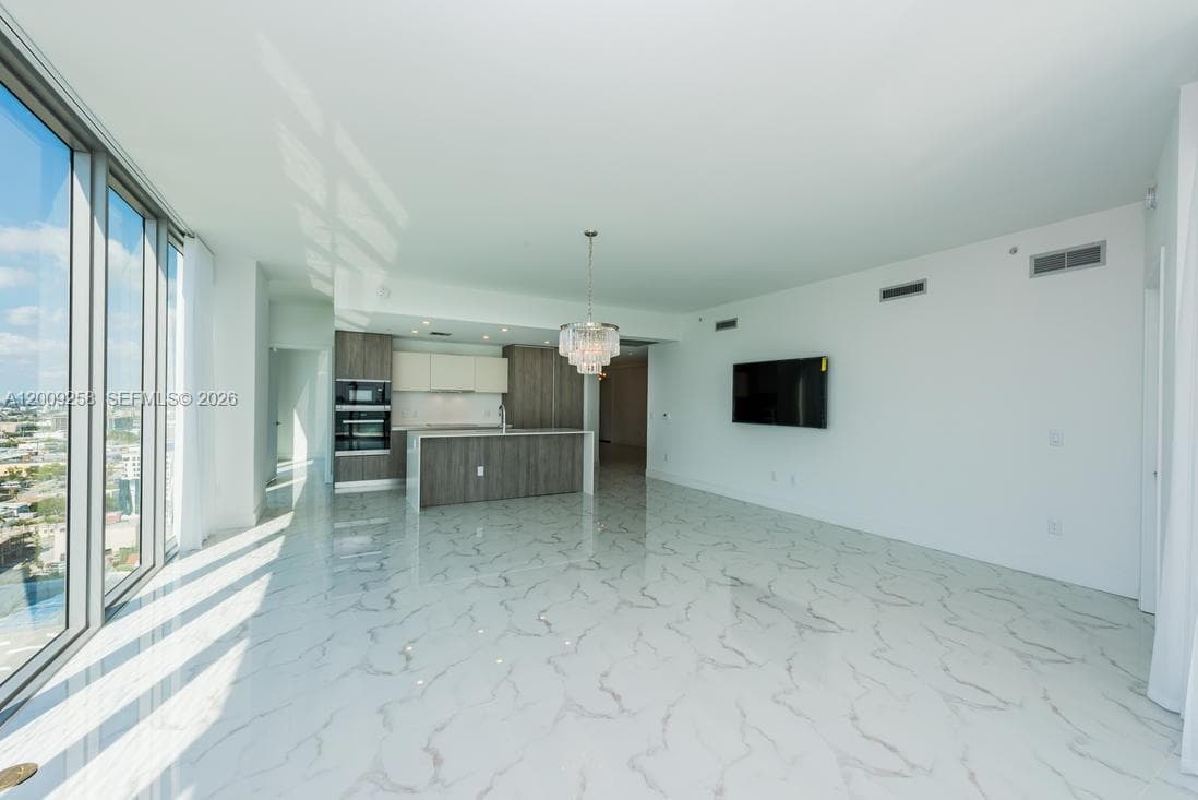 2900 NE 7 AVE # 2607, Miami FL 33137 — 7