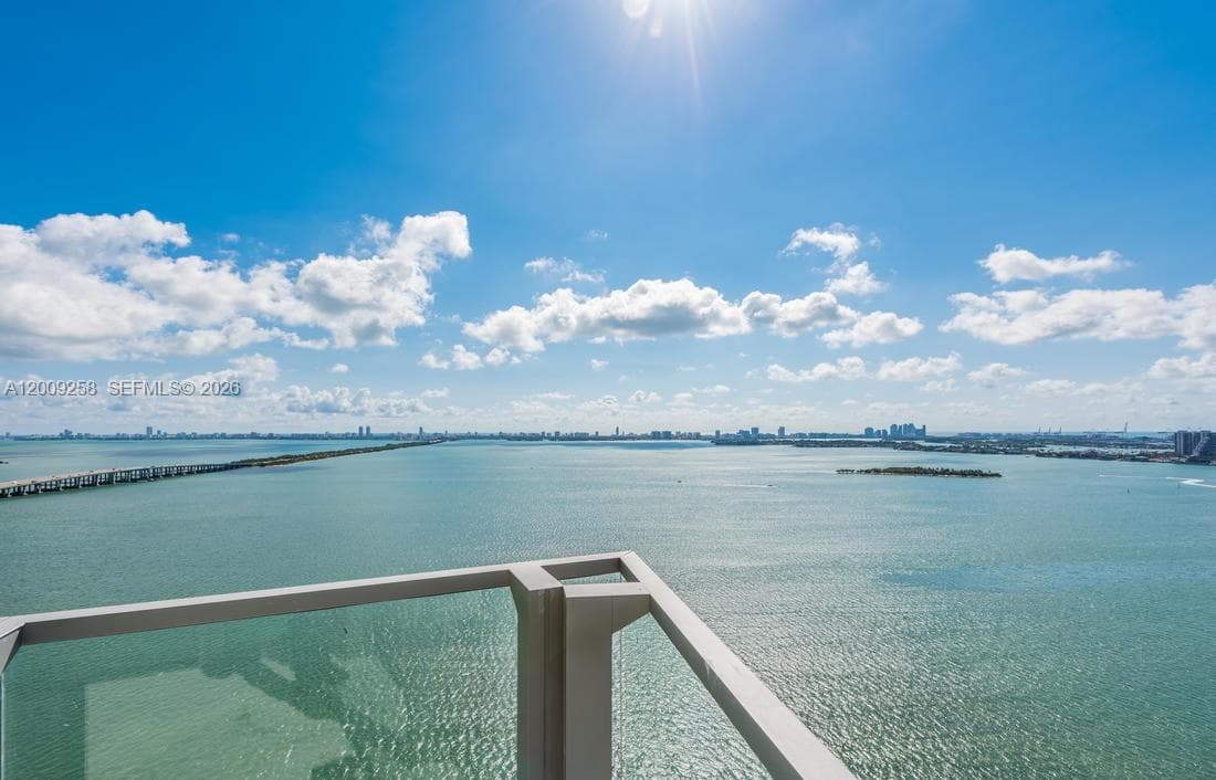 2900 NE 7 AVE # 2607, Miami FL 33137 — 10