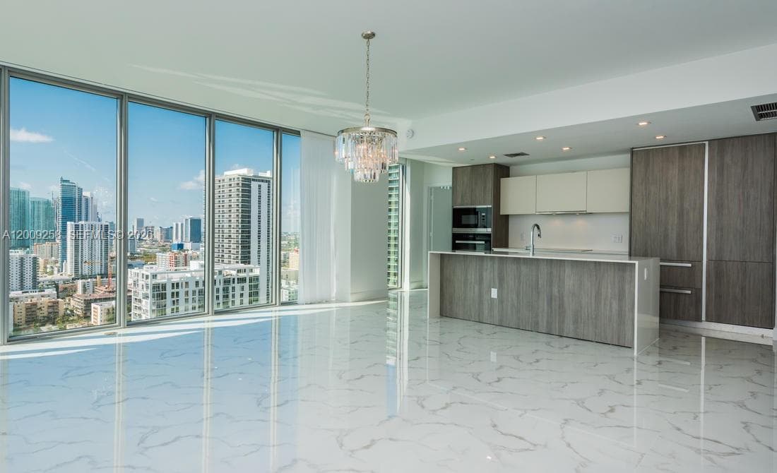 2900 NE 7 AVE # 2607, Miami FL 33137 — 4
