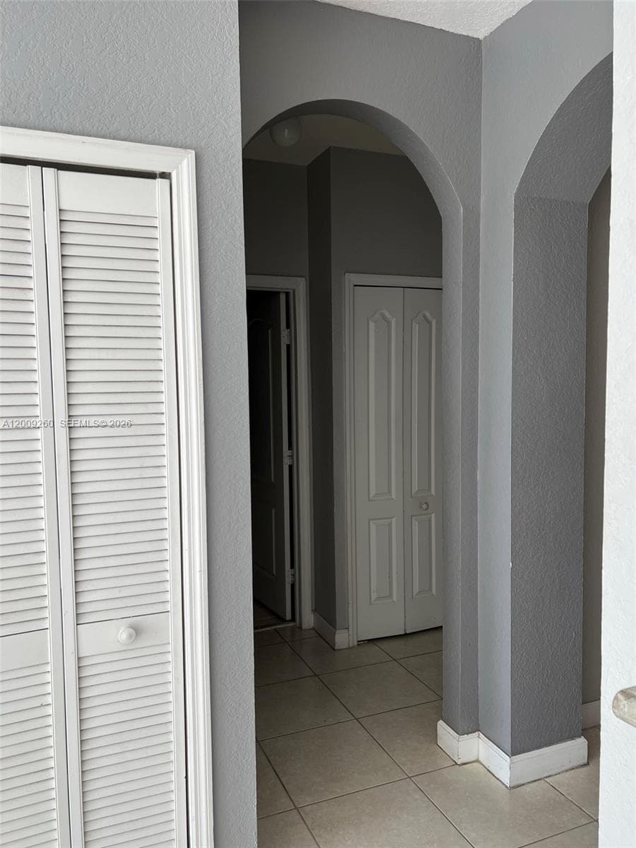 17630 NW 73rd Ave # 4, Hialeah FL 33015 — 7