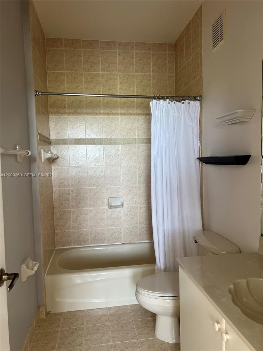 17630 NW 73rd Ave # 4, Hialeah FL 33015 — 9