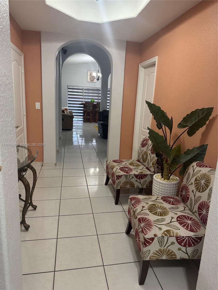 8748 NW 143rd Ter, Miami Lakes FL 33018 — 3