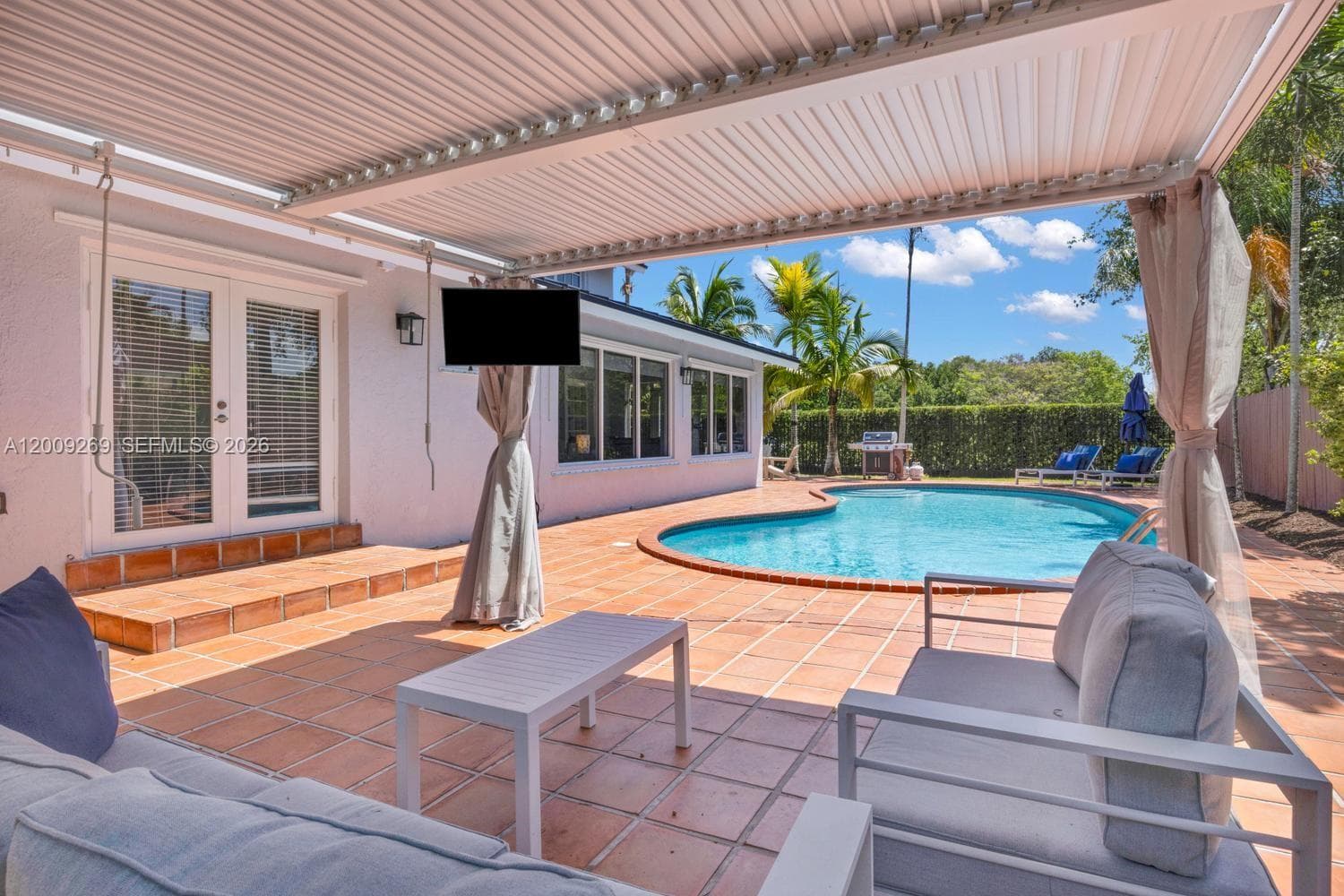 8900 SW 159th Ter, Palmetto Bay FL 33157 — 16