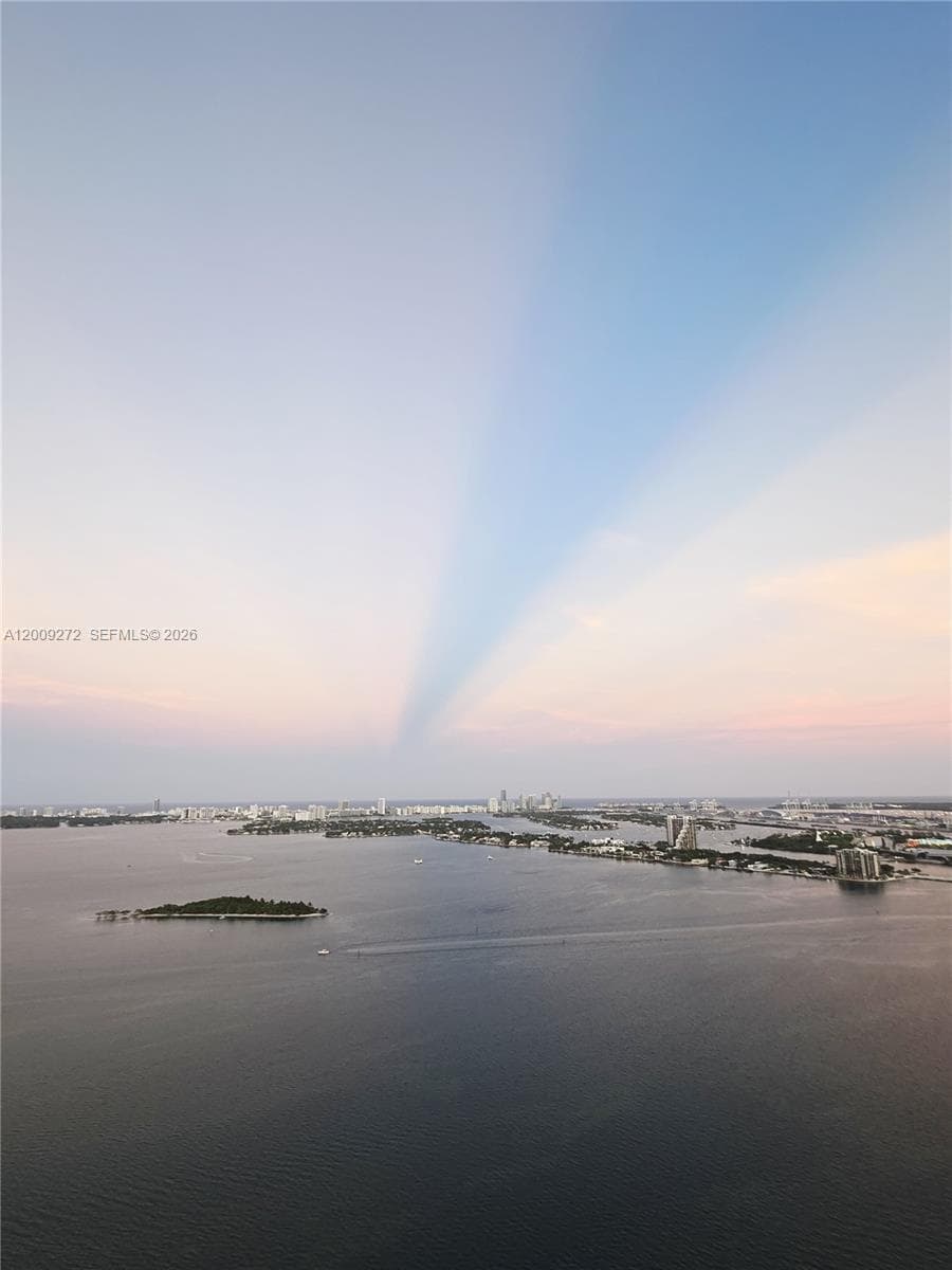 700 NE 24 St # 3903, Miami FL 33137 — 2
