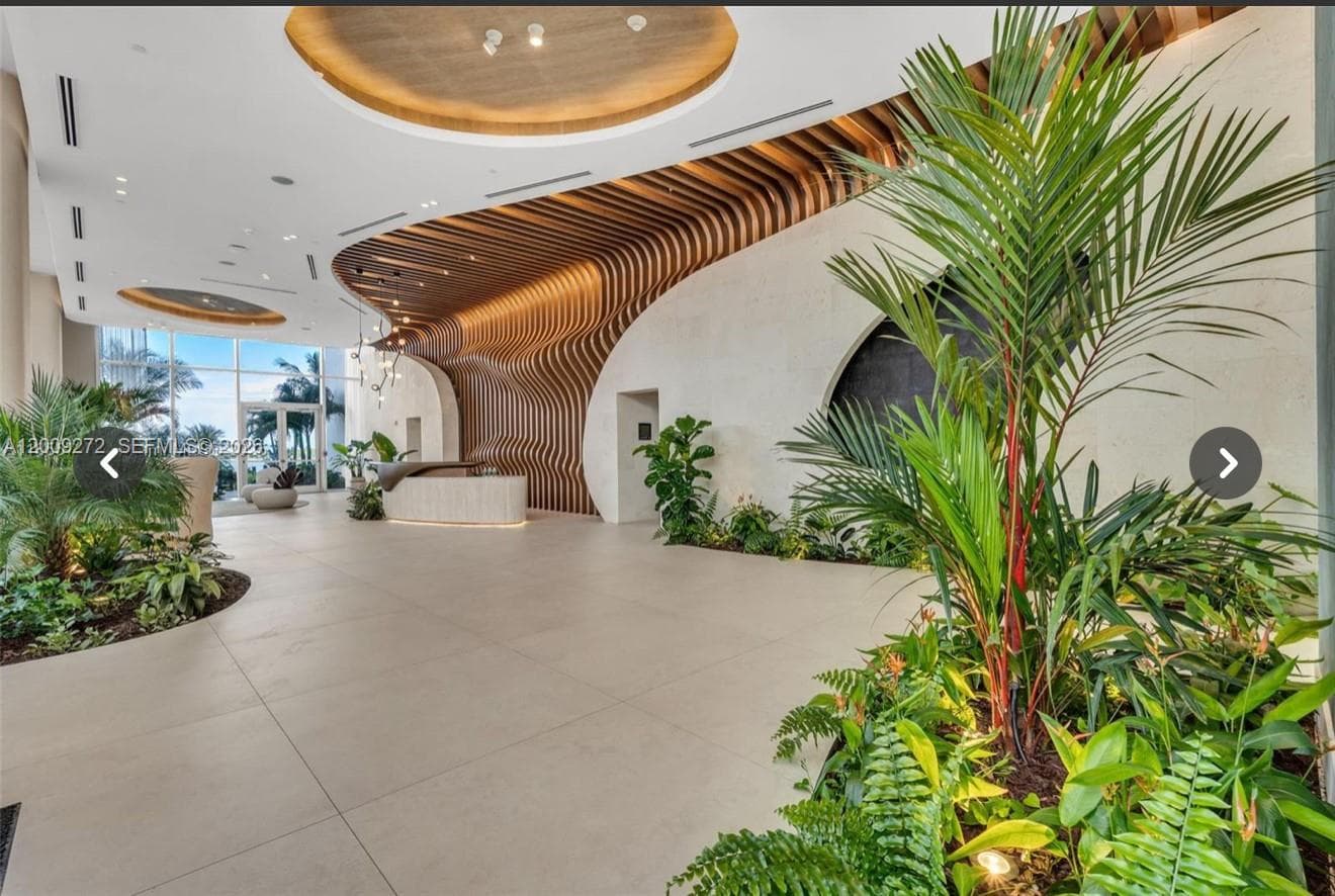 700 NE 24 St # 3903, Miami FL 33137 — 15