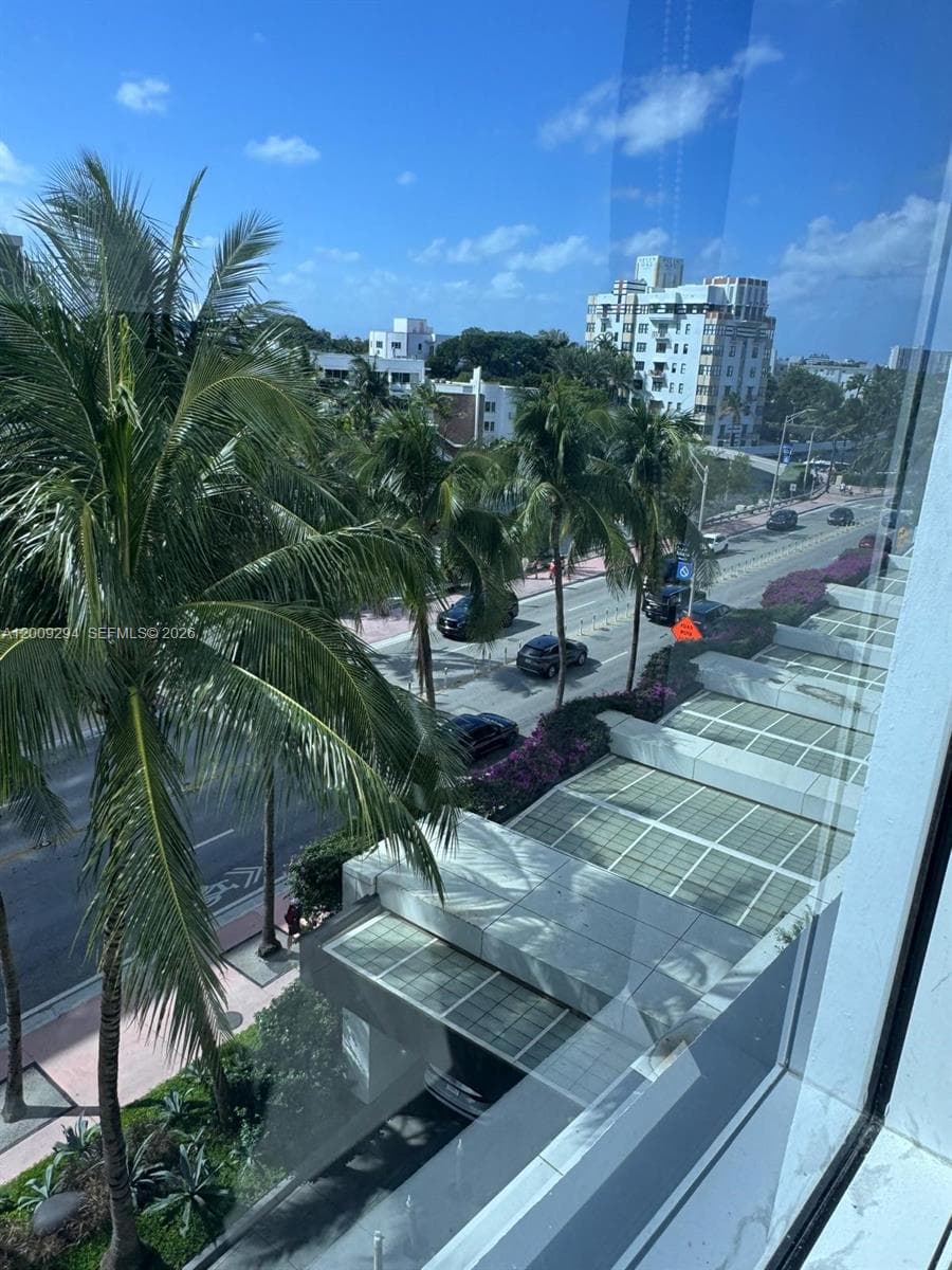 2301 Collins Ave # 427, Miami Beach FL 33139 — 20
