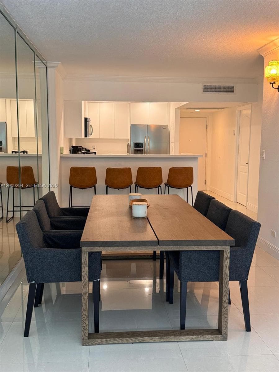2301 Collins Ave # 427, Miami Beach FL 33139 — 9
