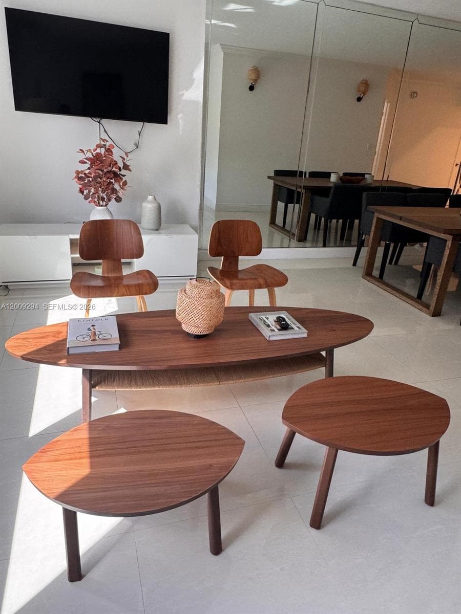 2301 Collins Ave # 427, Miami Beach FL 33139 — 8