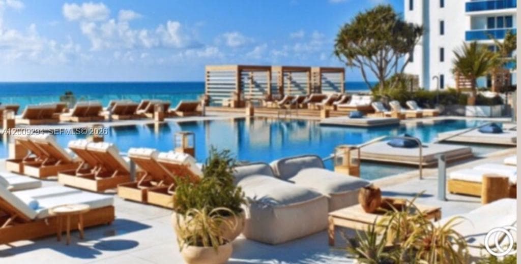 2301 Collins Ave # 427, Miami Beach FL 33139 — 25