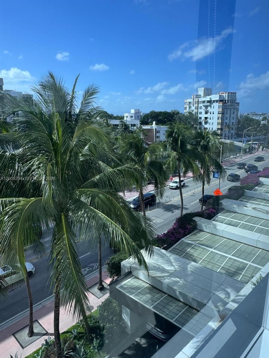 2301 Collins Ave # 427, Miami Beach FL 33139 — 21