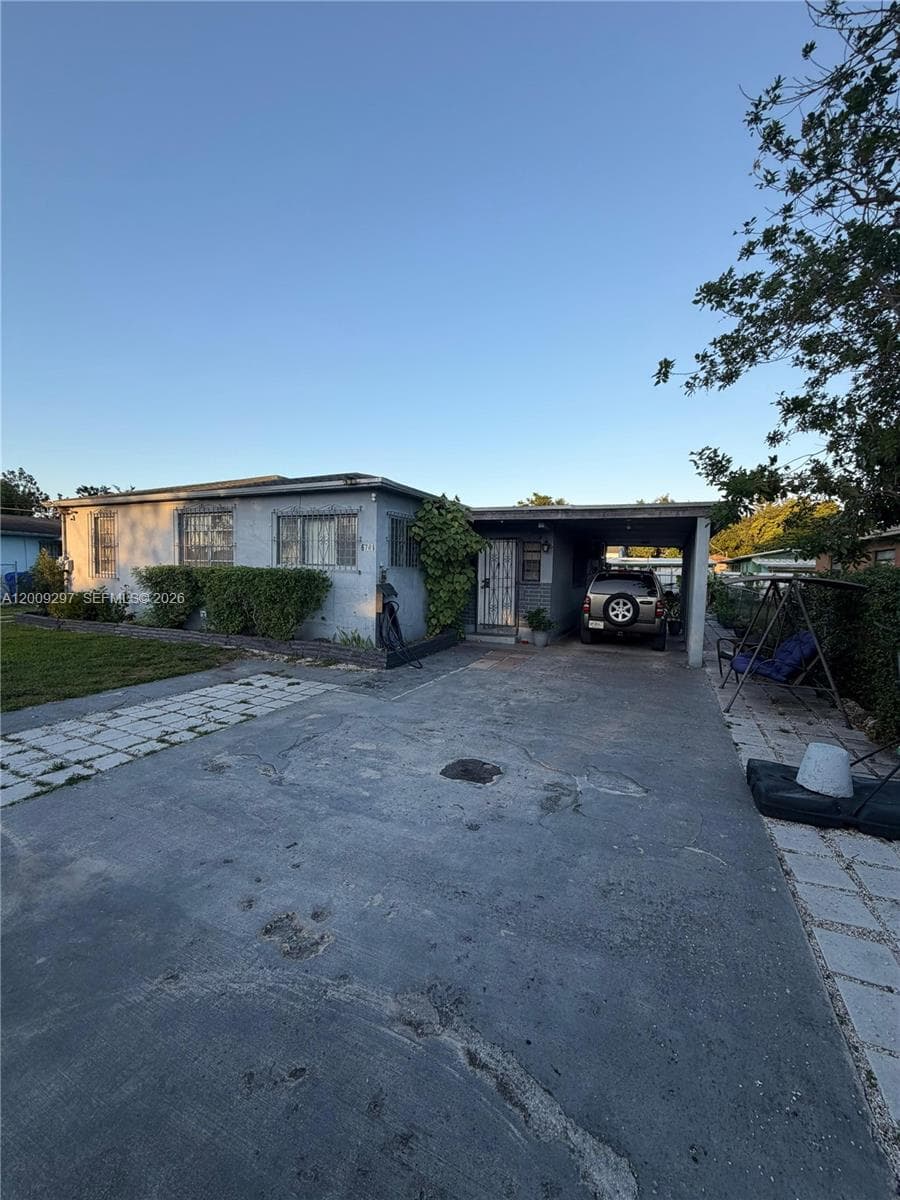 6741 NW 6th Ct, Miami FL 33150 — 3