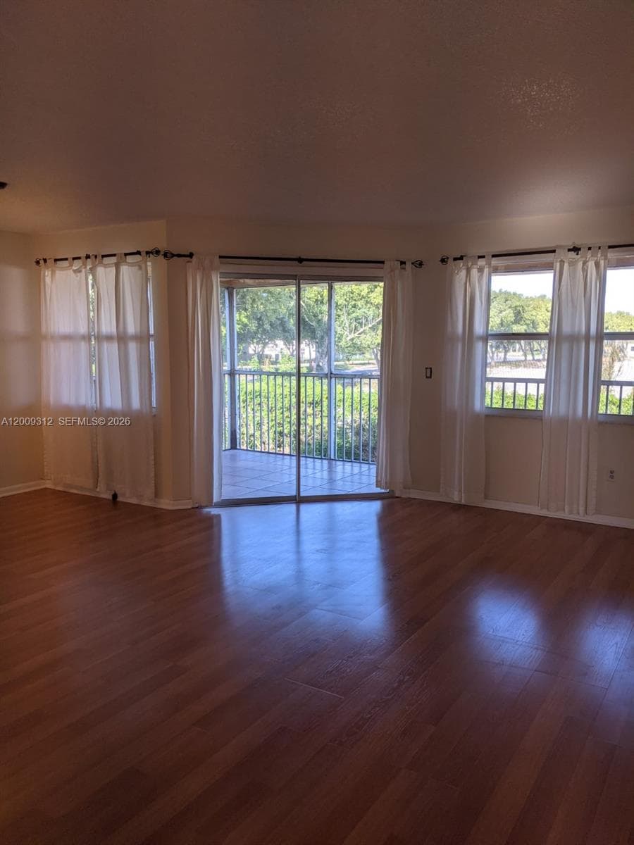 Keys Gate Condo No One, Homestead, FL — 3