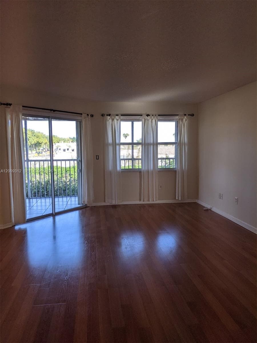 Keys Gate Condo No One, Homestead, FL — 10